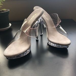 fabulicious competition shoes-size US6